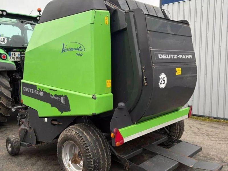 Deutz-Fahr presse à balles rondes varimaster 560