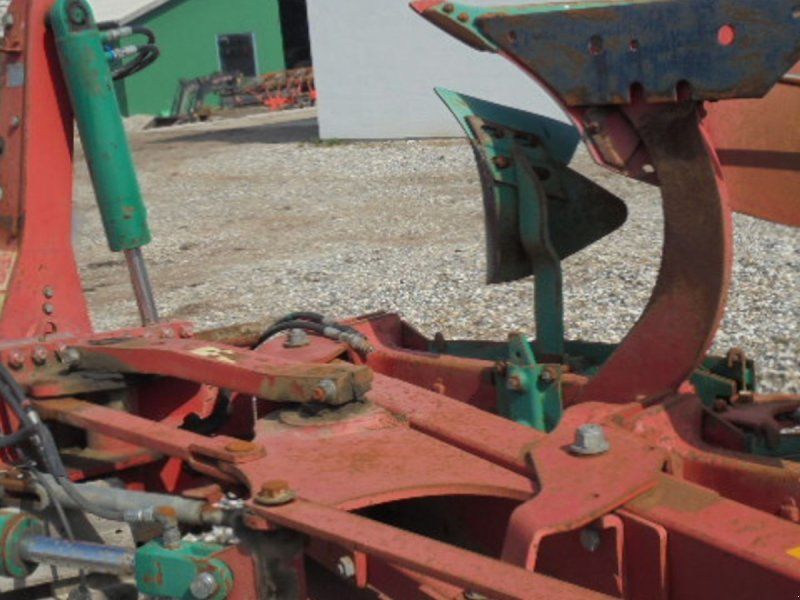 Kverneland 100-300-28