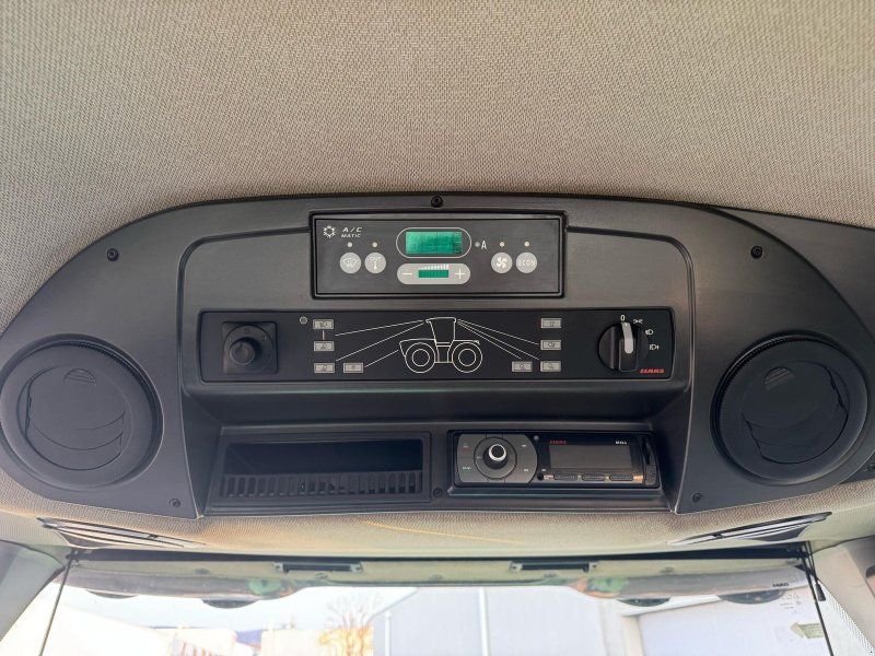 Claas Xerion 5000 Trac VC