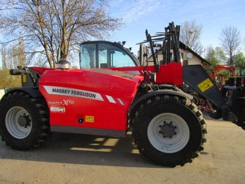 Massey Ferguson 9407H 7m 3,5 Ton.- mit Palettengabel