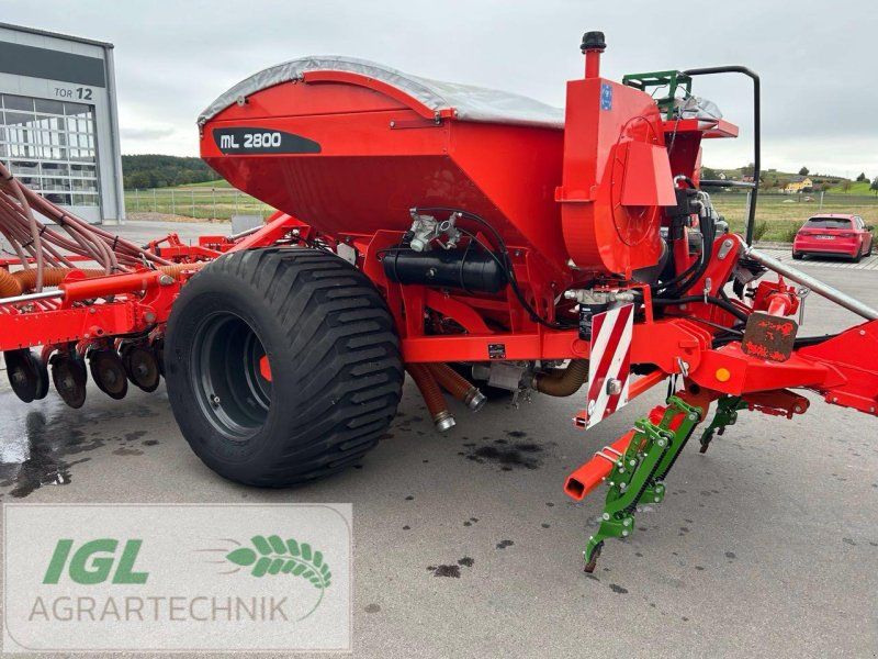 Kuhn ML2800