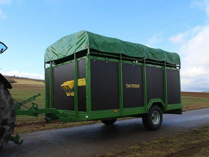 Pronar T 046 Vieh 9 m²