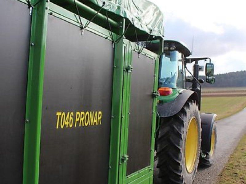 Pronar T 046 Vieh 9 m²