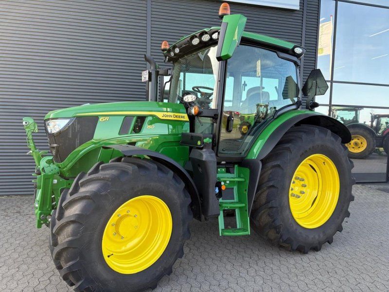 John Deere 6R 150