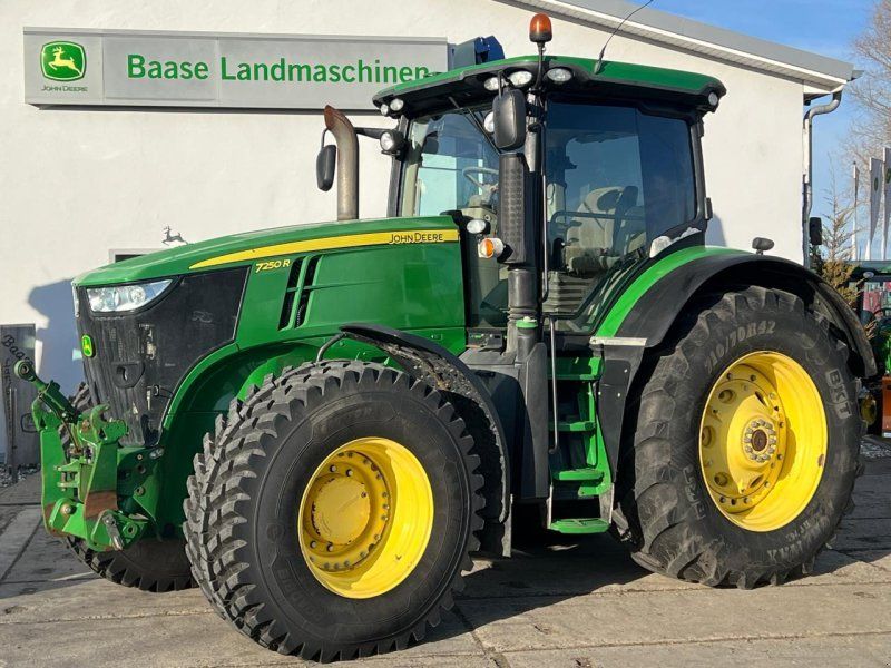 John Deere 7250R AutoPowr Frontzapfwelle