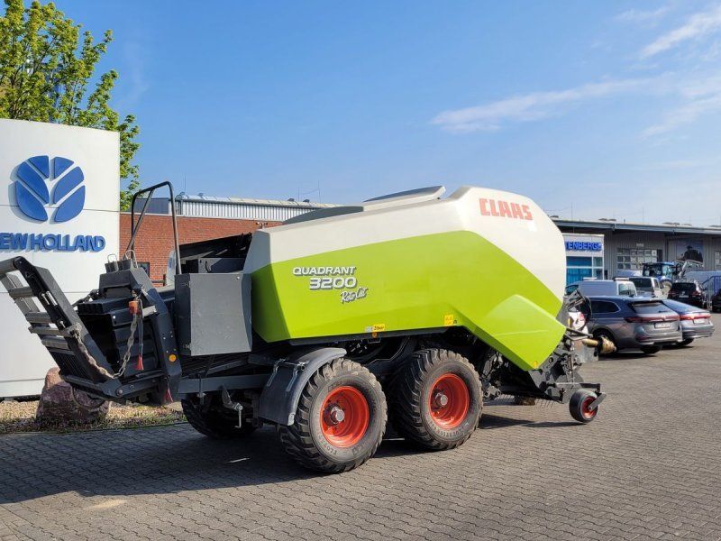 Claas Quadrant  3200 Roto Cut