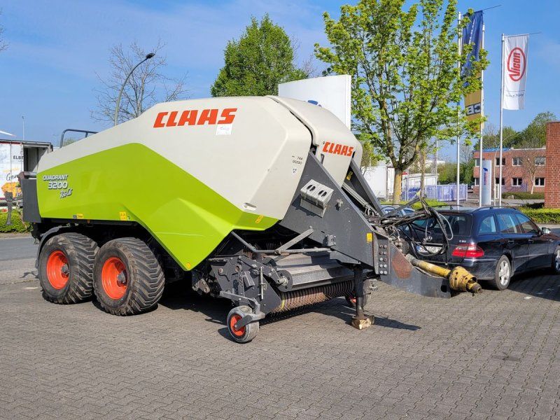 Claas Quadrant  3200 Roto Cut