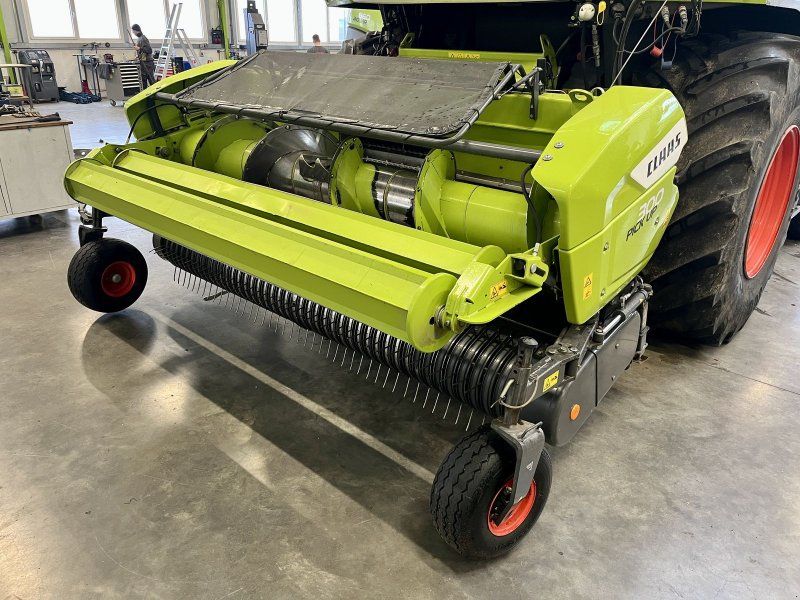 Claas Pick UP 300 es Pick-UP