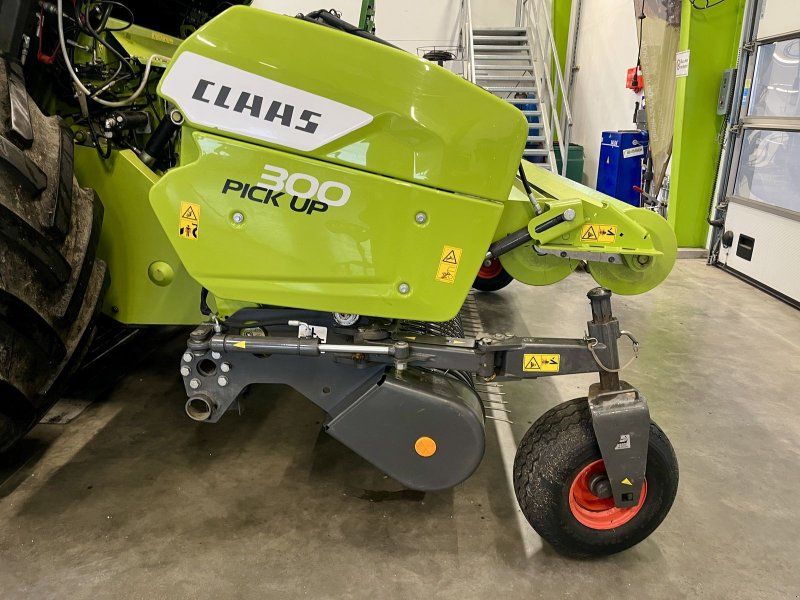 Claas Pick UP 300 es Pick-UP