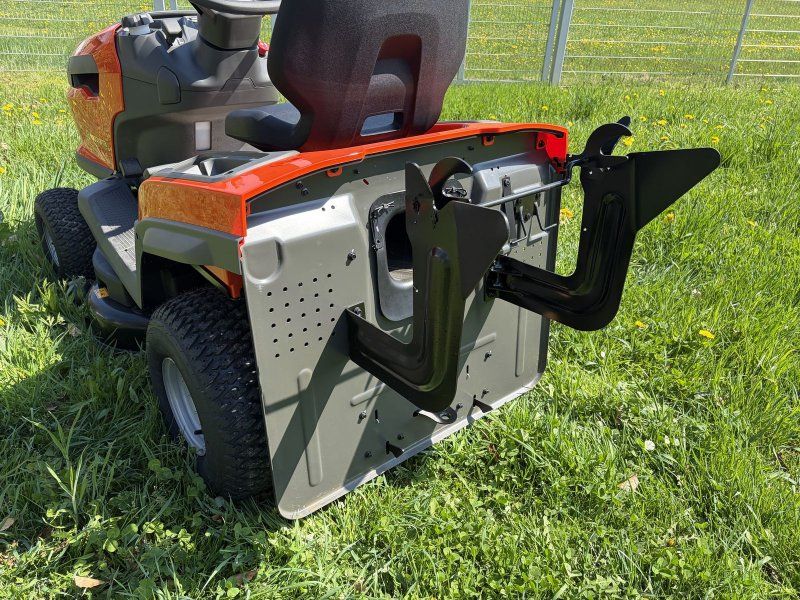 Husqvarna TC 215T , Entleerungshilfe 2 Zylinder Motor