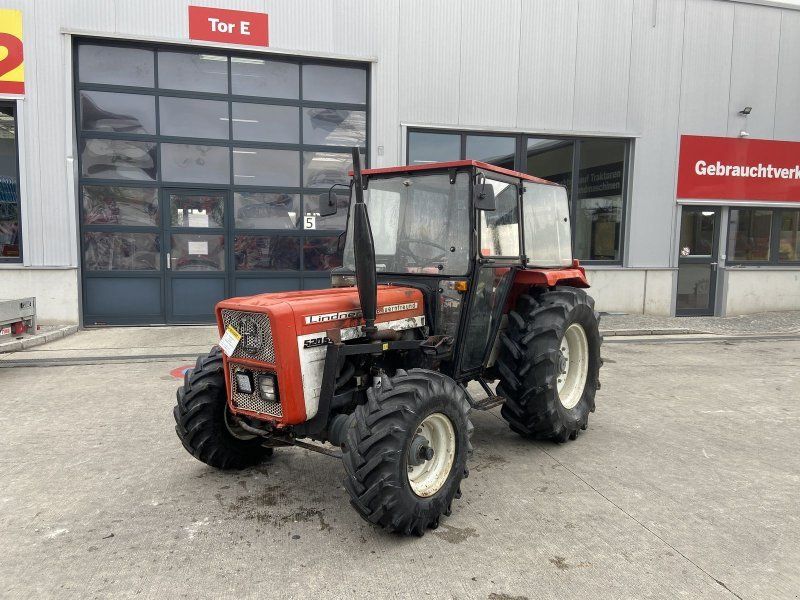 Lindner BAUERNFREUND 520 ALLRAD