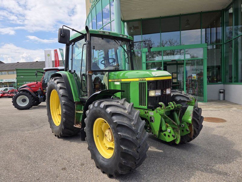 John Deere 6410