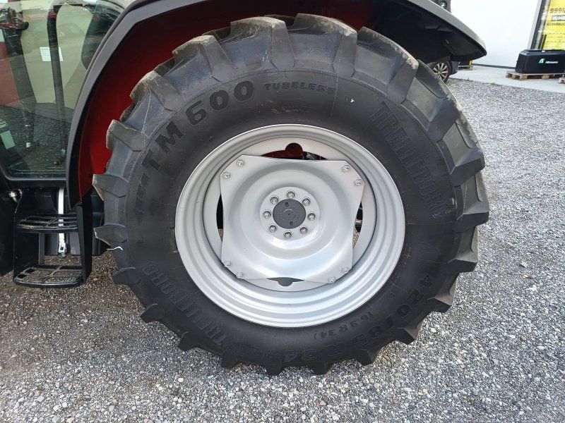Massey Ferguson 4708 M Kabine