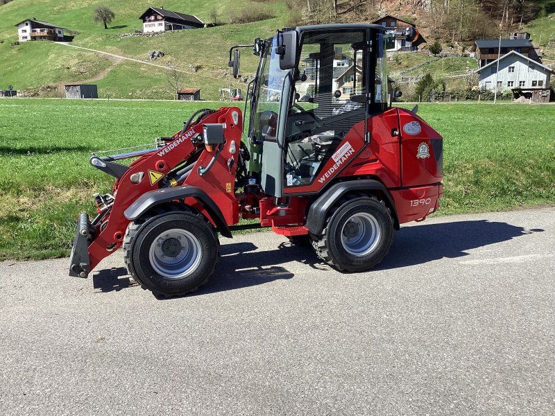 Weidemann 1390