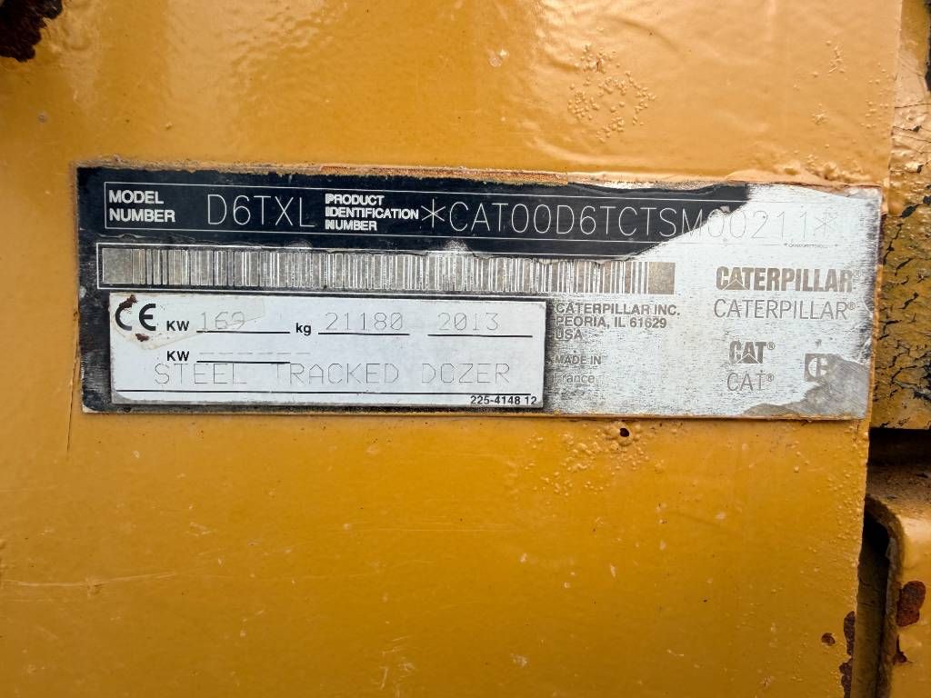 CAT D6T XL