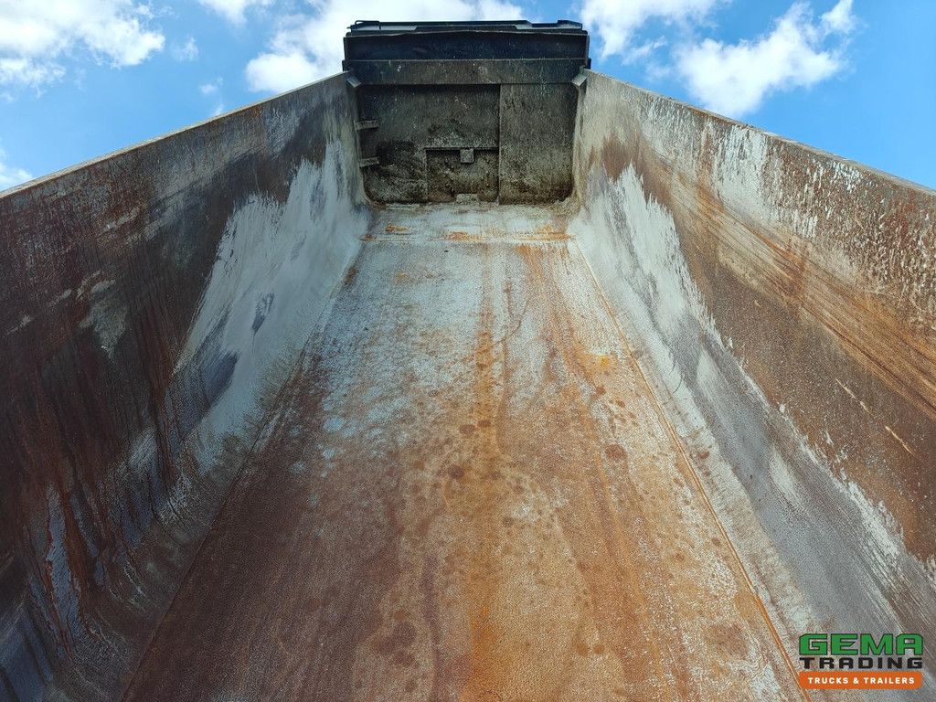 Volvo FMX 460 10x4 DagCab Euro6 - Hardox Tipper 23.8m3 + Environmental Valves - NL Truck