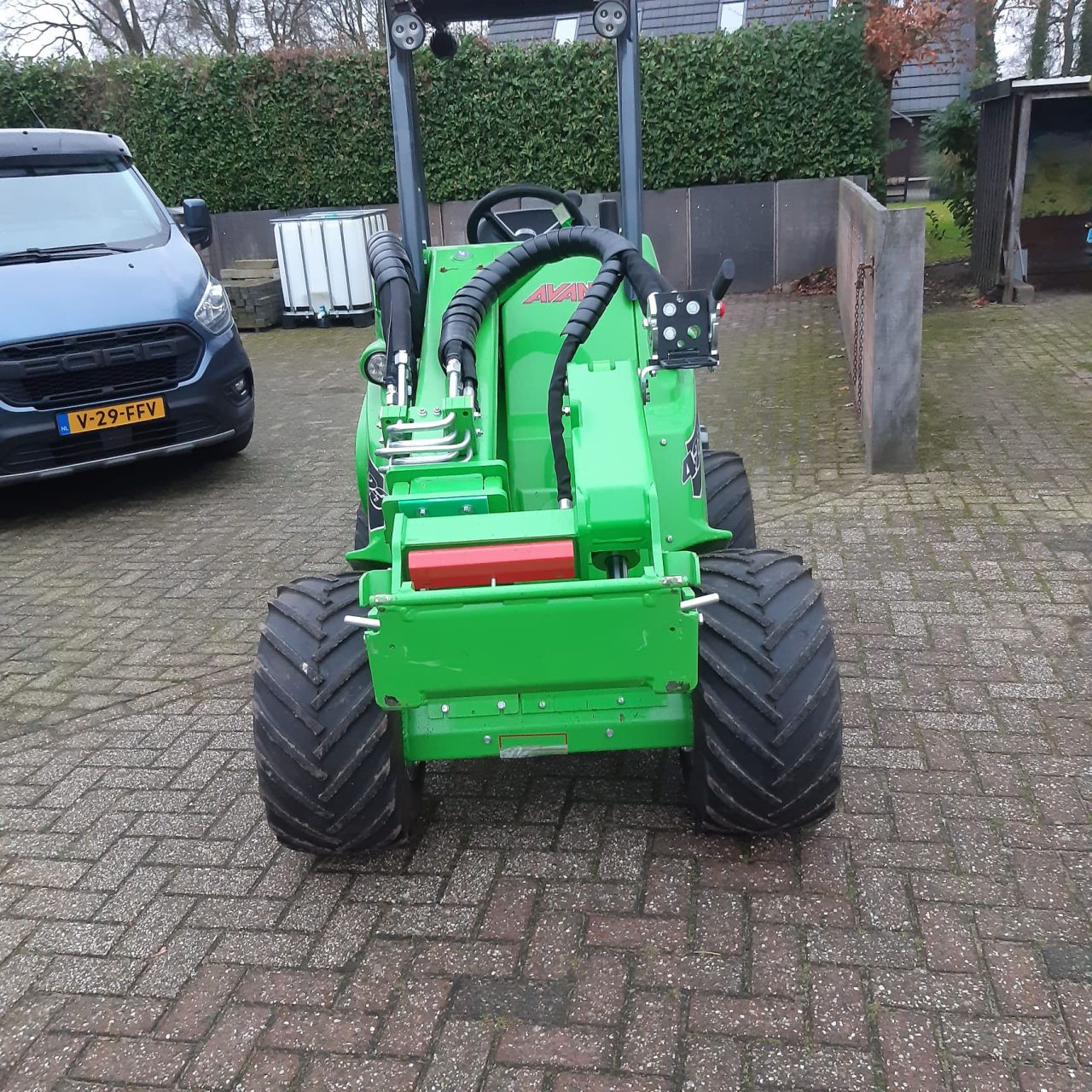 Avant Demo minishovel 423 tdl