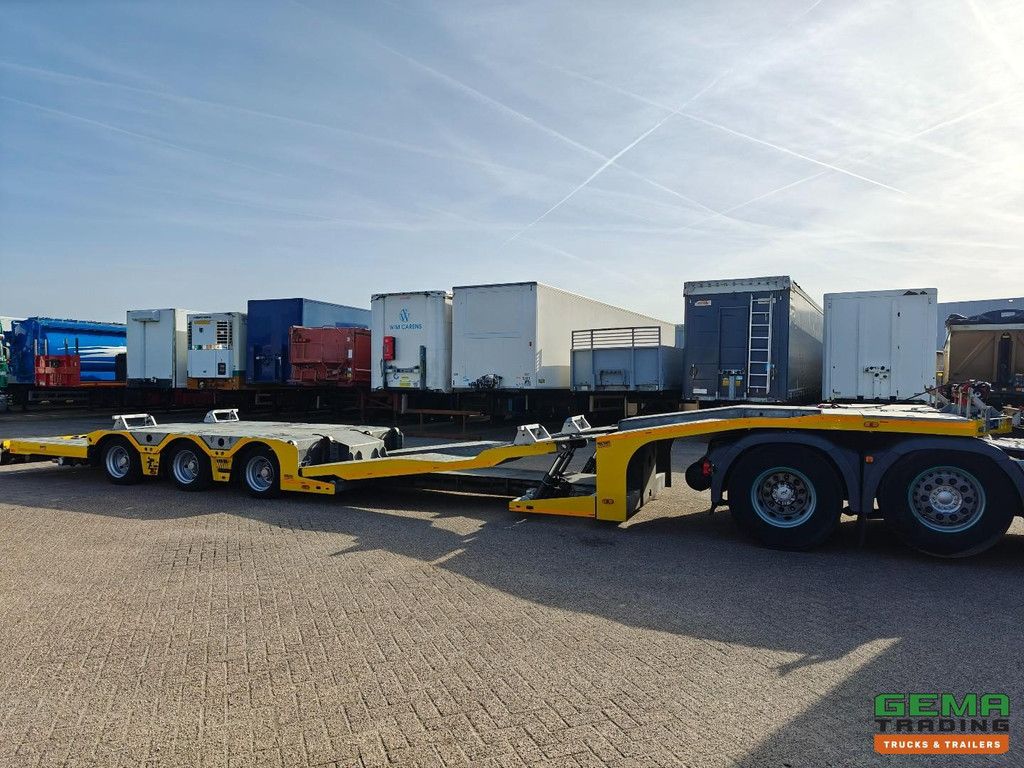 Bull Trailers TORO VELOCE Truck Transporter - Winch 6.7T - Galvanized - Trailing Axle - 12,000km! - 3 Axles ROR - 06/2026 MOT