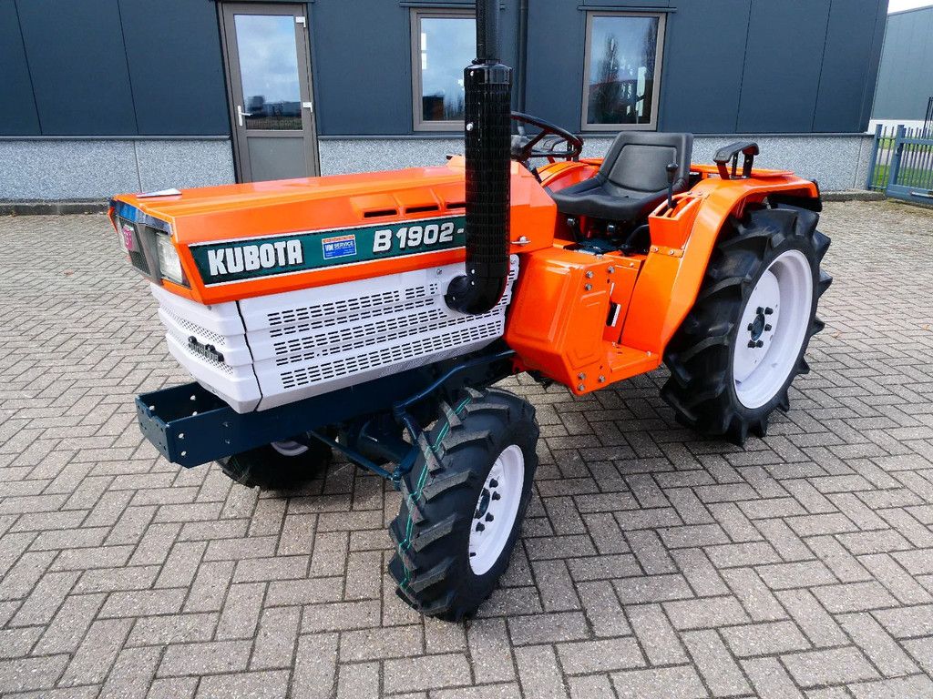 Kubota B1902 4wd / 392 Draaiuren / Superkruipversnelling