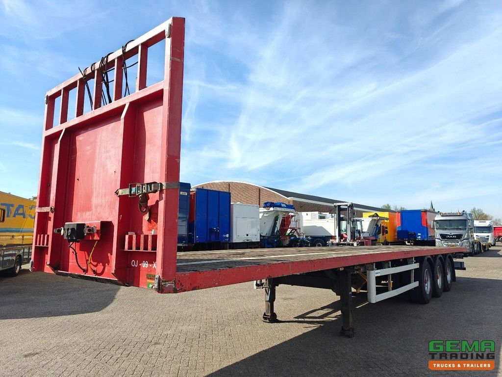 Tracon Trailers TO 3 Open flatbed - Stake pockets - Hardwood floor - 3-axle BPW drum