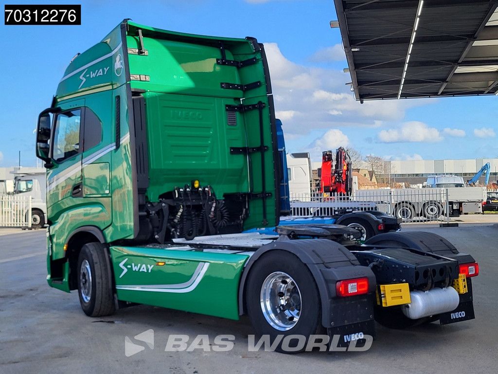 Iveco S-Way 510 4X2 Retarder PTO Full-Air Alcoa's Navi ACC