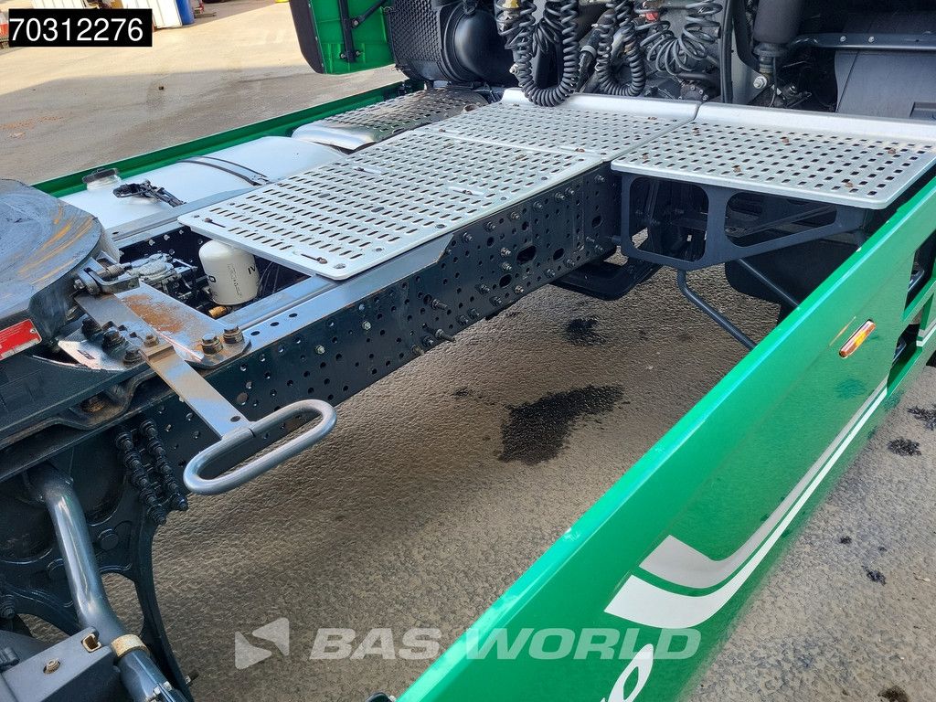 Iveco S-Way 510 4X2 Retarder PTO Full-Air Alcoa's Navi ACC