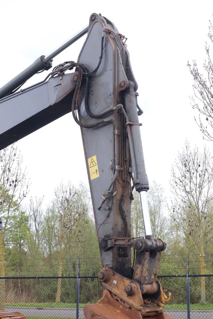 Volvo EC300EL | EC 300 EL | QUICK COUPLER | BUCKET