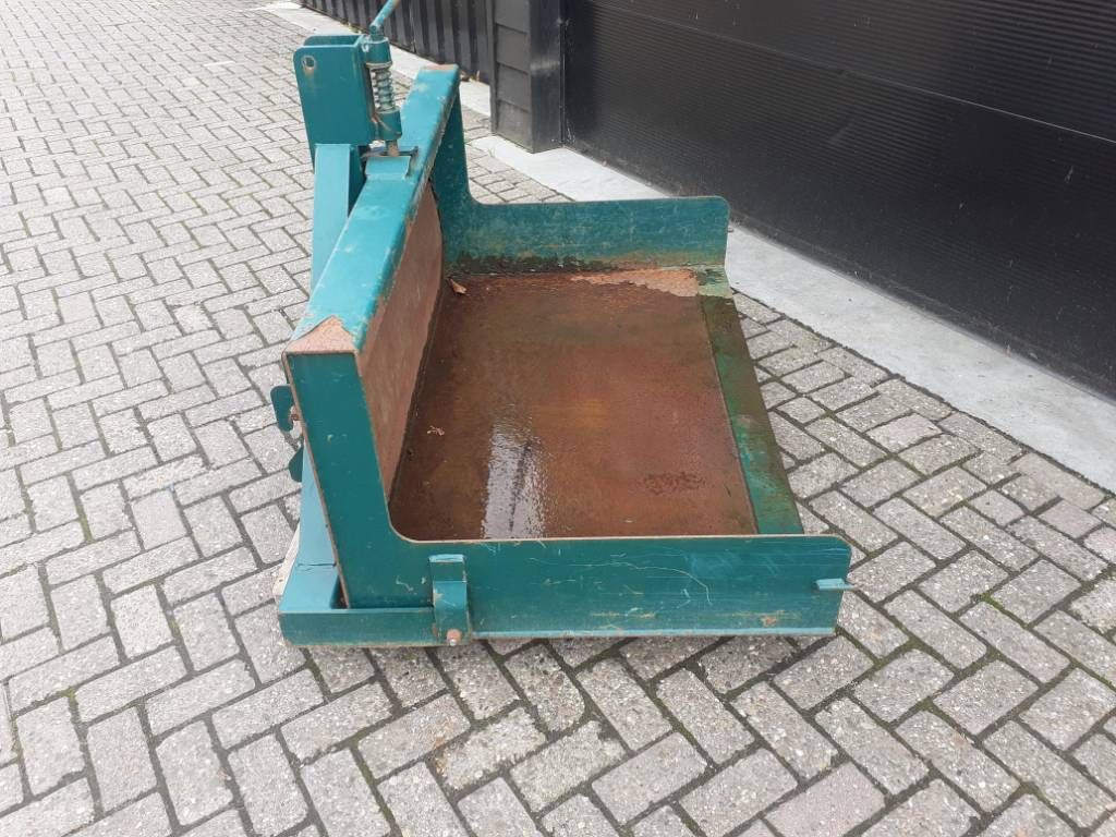 Grondbak 150cm gebruikt voor trekker