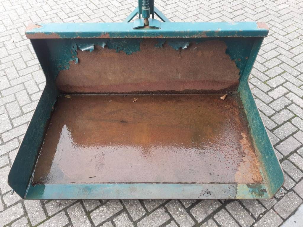 Grondbak 150cm gebruikt voor trekker