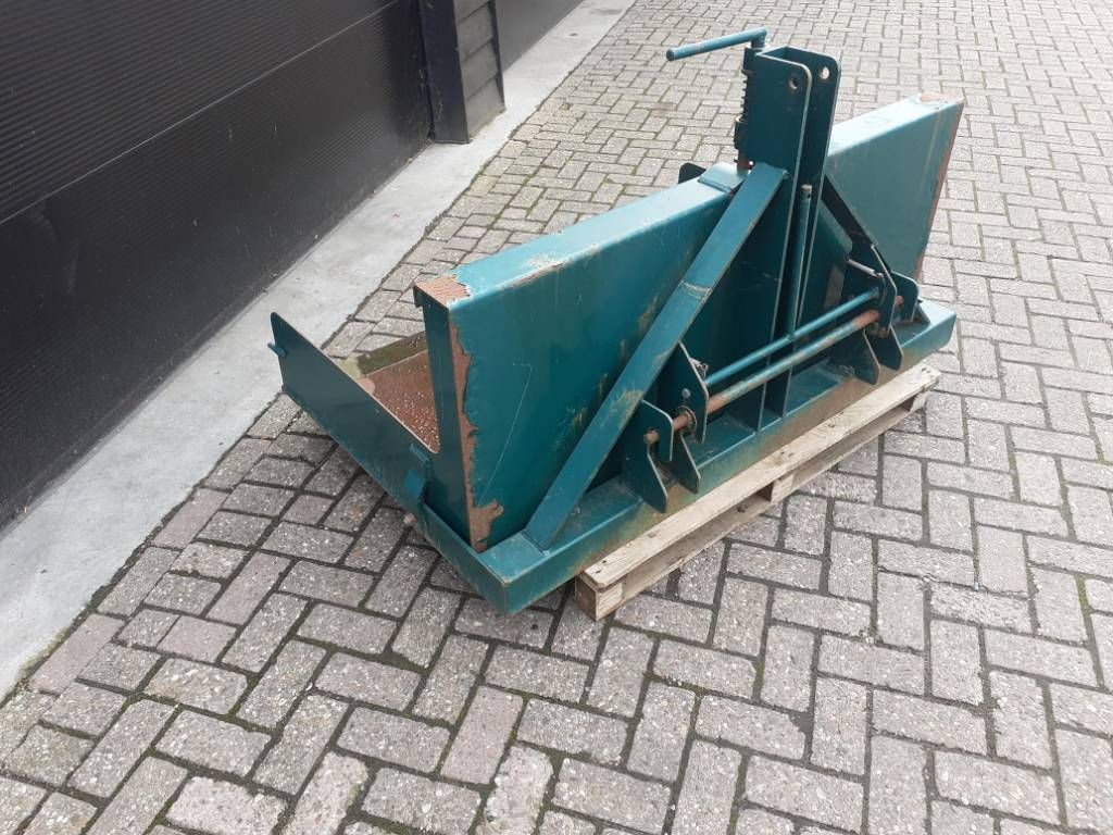 Grondbak 150cm gebruikt voor trekker