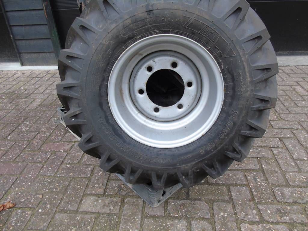 Banden 11.5-80-15.3 BKT 4 stuks
