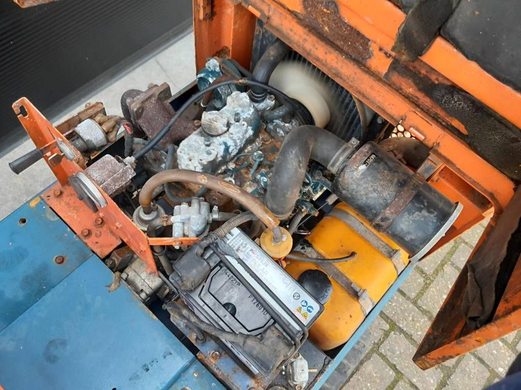 Kubota KH 007 minigraver