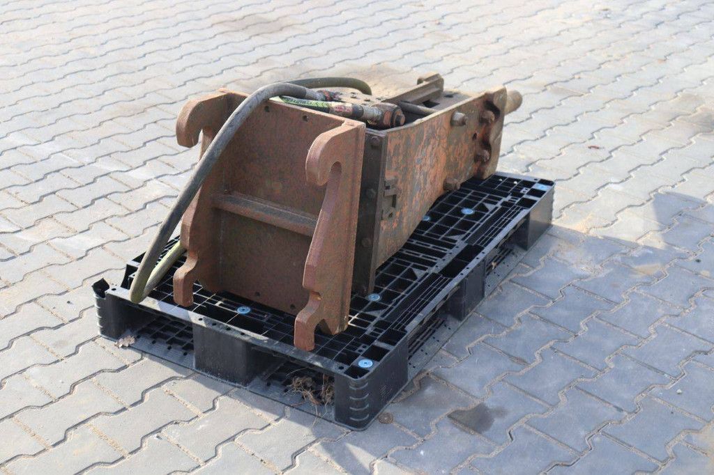 Hydraulic Demolition Hammer CW10