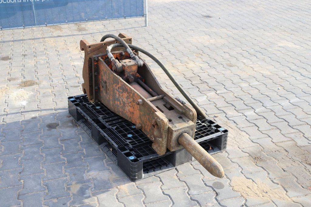 Hydraulic Demolition Hammer CW10