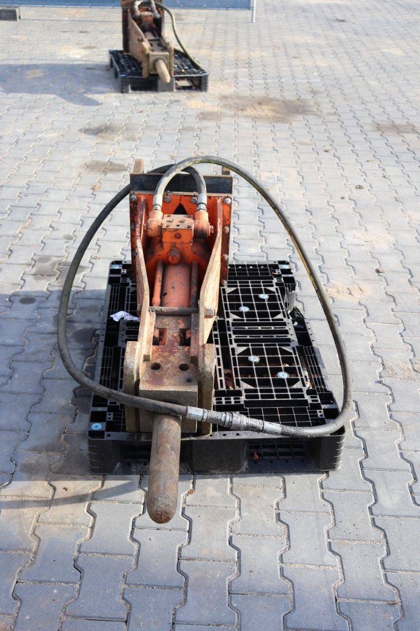 Hydraulic Demolition Hammer CW10