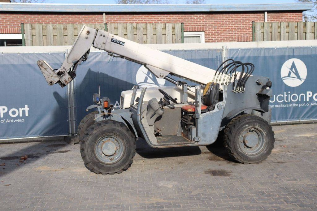 Terex TELELIFT 2506 Telehandler Diesel 2500kg 6m 2005