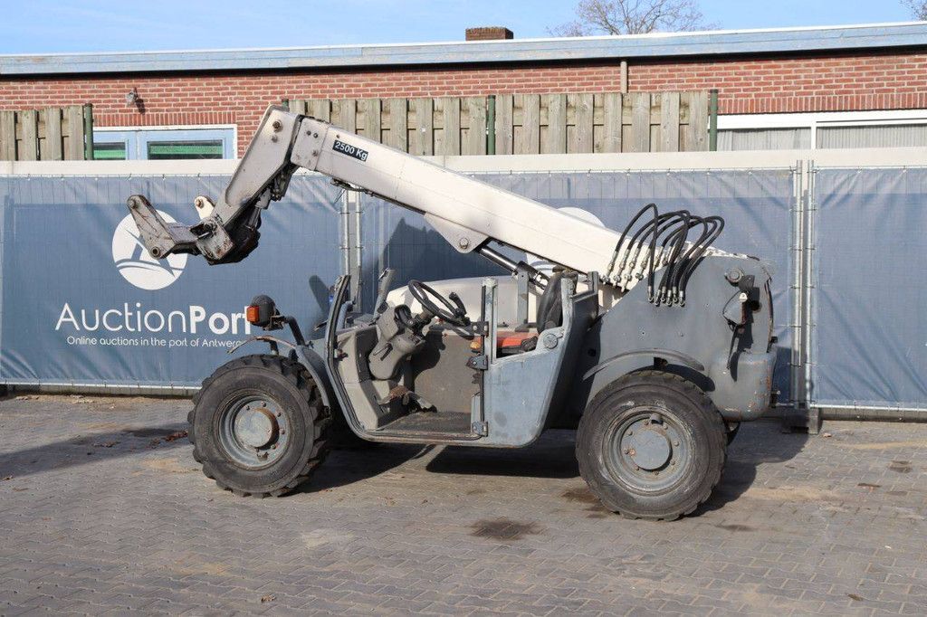 Terex TELELIFT 2506 Telehandler Diesel 2500kg 6m 2005