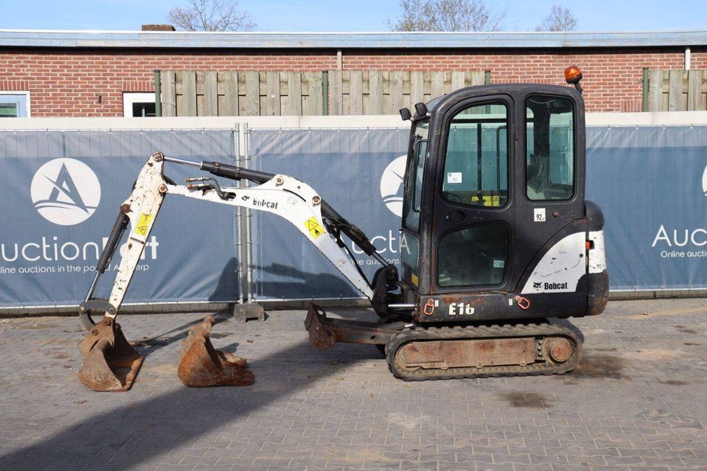 Mini excavator Bobcat E16 Diesel 10.2kW 2014