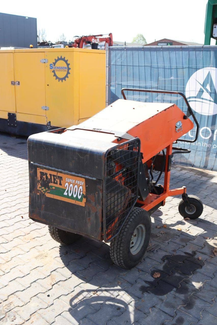 Wood Chipper Eliet Superprof 2000 Petrol 18hp 2012