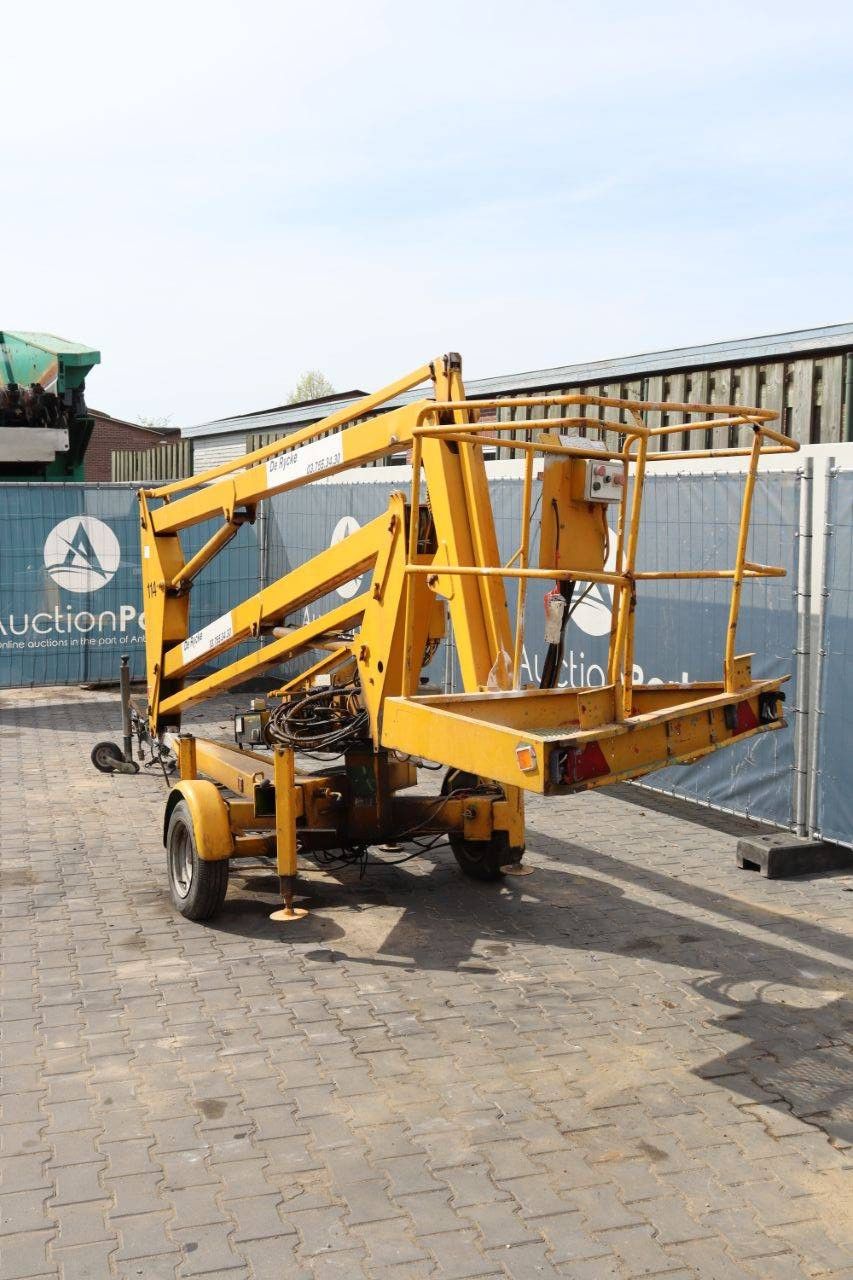 Electric Trailer-mounted Aerial Work Platform