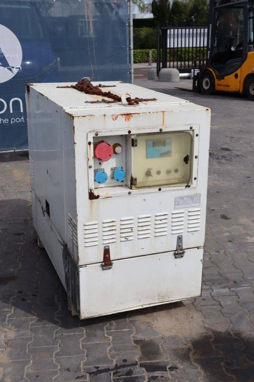 Generator 6000 Diesel 19kVA 2005