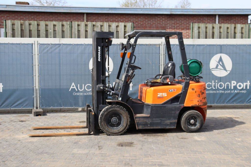Doosan GX 25 LPG Forklift 2500kg