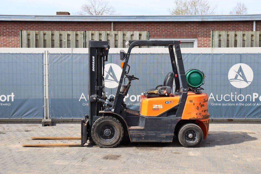 Doosan GX 25 LPG Forklift 2500kg