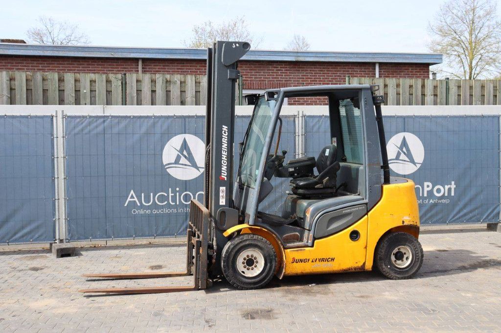 Forklift Jungheinrich DFG 425s Diesel 2500kg 6.0m