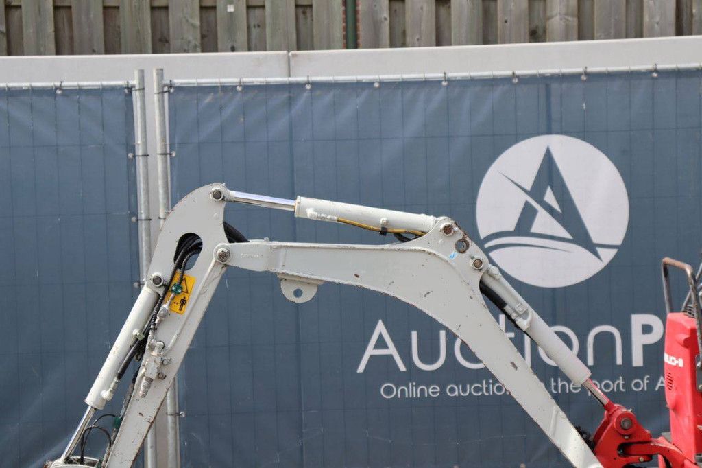 Minigraver Takeuchi TB210R Diesel 8.8kW 2016