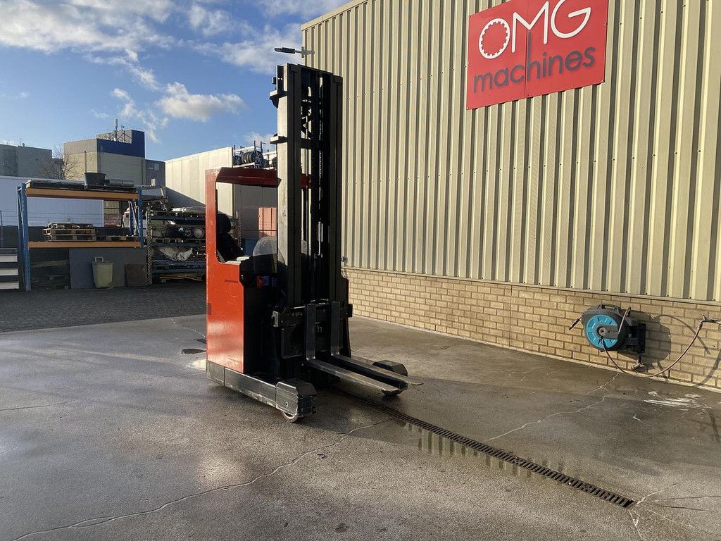 1995 BT RR B2 / 14 Reachtruck, 7 meter