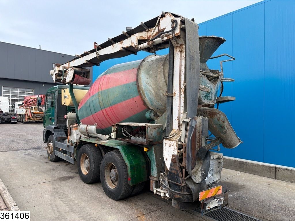 MAN TGA 33 360 6x4, Steel suspension