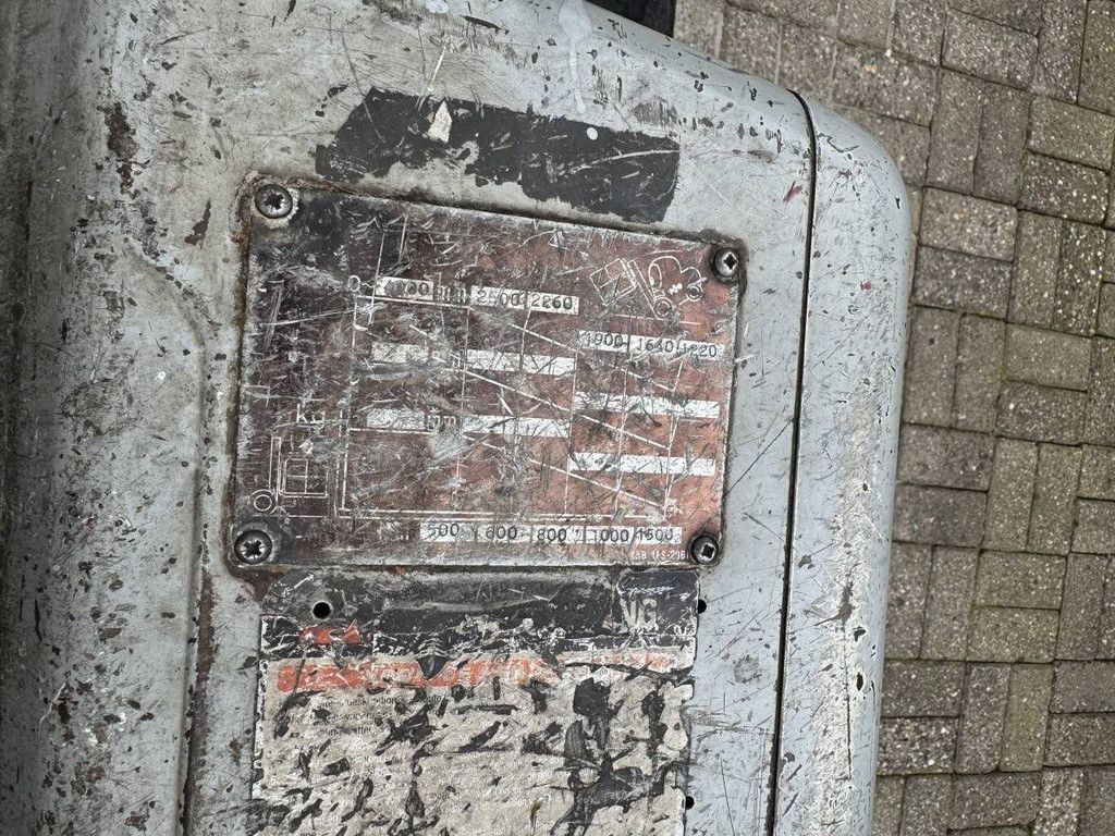 Komatsu FG25T-11E LPG-Gabelstapler, 2500 kg, Baujahr 1989