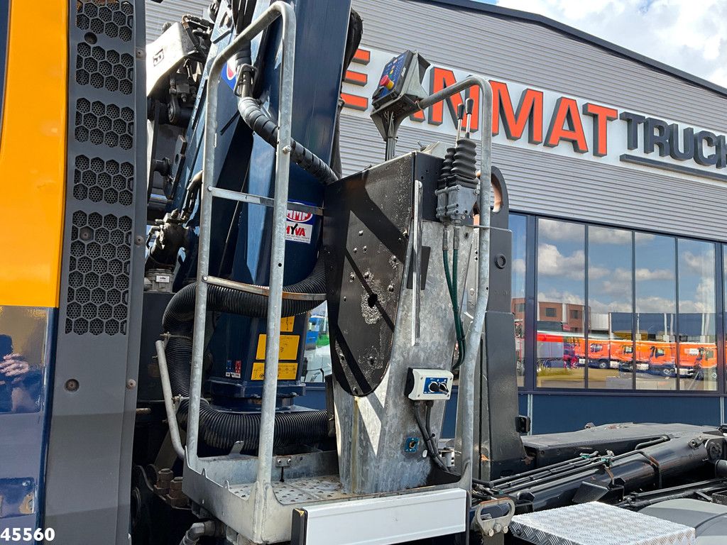 Man TGS 35.440 8x4 HMF 16 Tonmeter Z-kraan