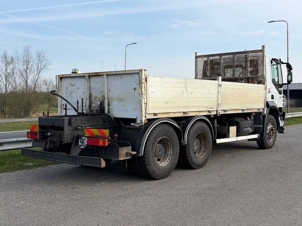 Iveco Trakker 330 6x4